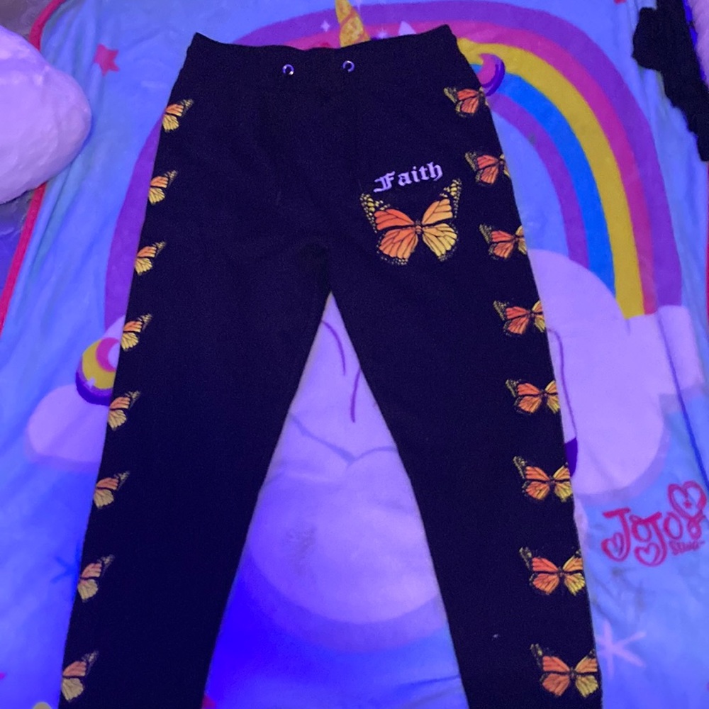 Cute butterfly sweat pants